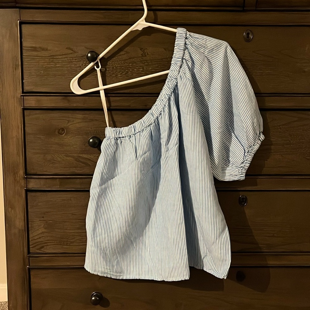 Blue and white striped one shoulder top